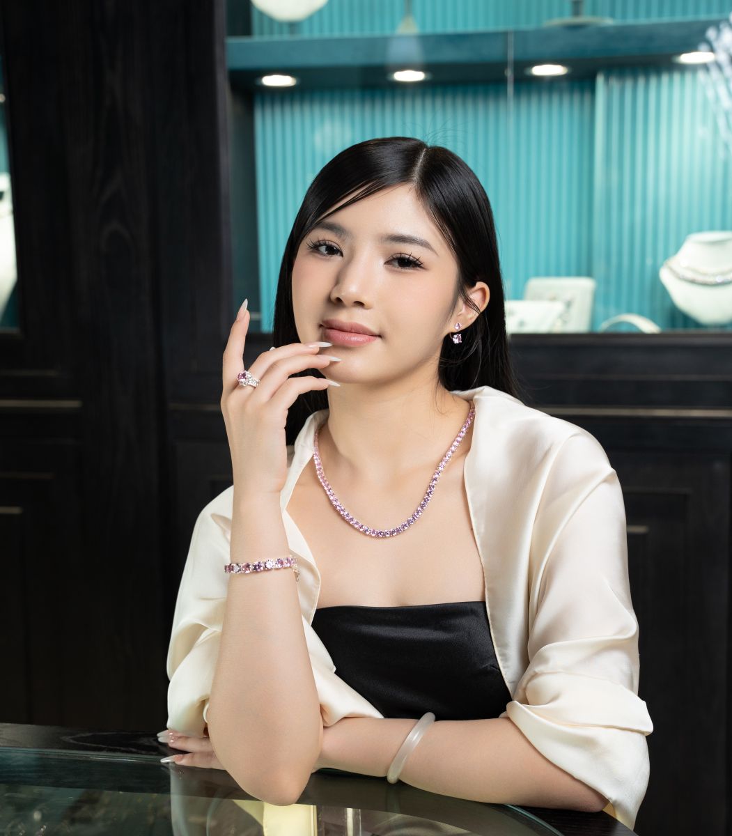 Dây chuyền tennis Hồng Glosbe & Co