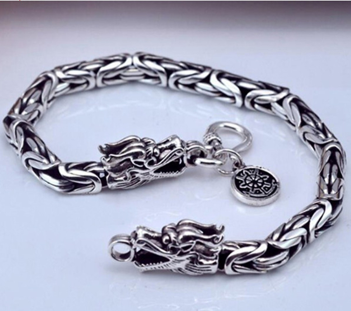 Lắc tay bạc nam hình rồng biểu tượng của sức mạnh