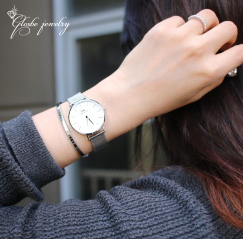 Mẫu lắc tay bạc nữ dạng kiềng tuyệt đẹp