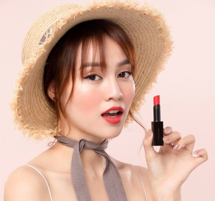 Quà tặng Valentine ý nghĩa son môi