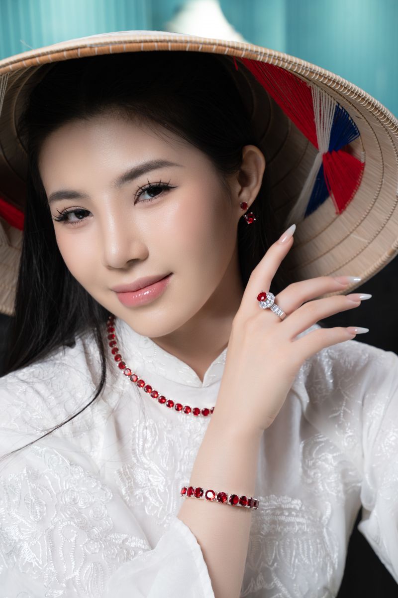 Bộ Sưu Tập Trang Sức Tennis Đỏ Glosbe & Co