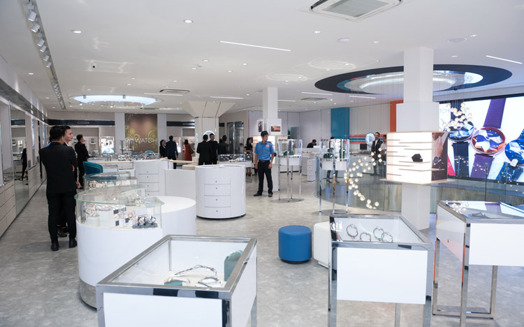Mua trang sức bạc tại PNJ Silver