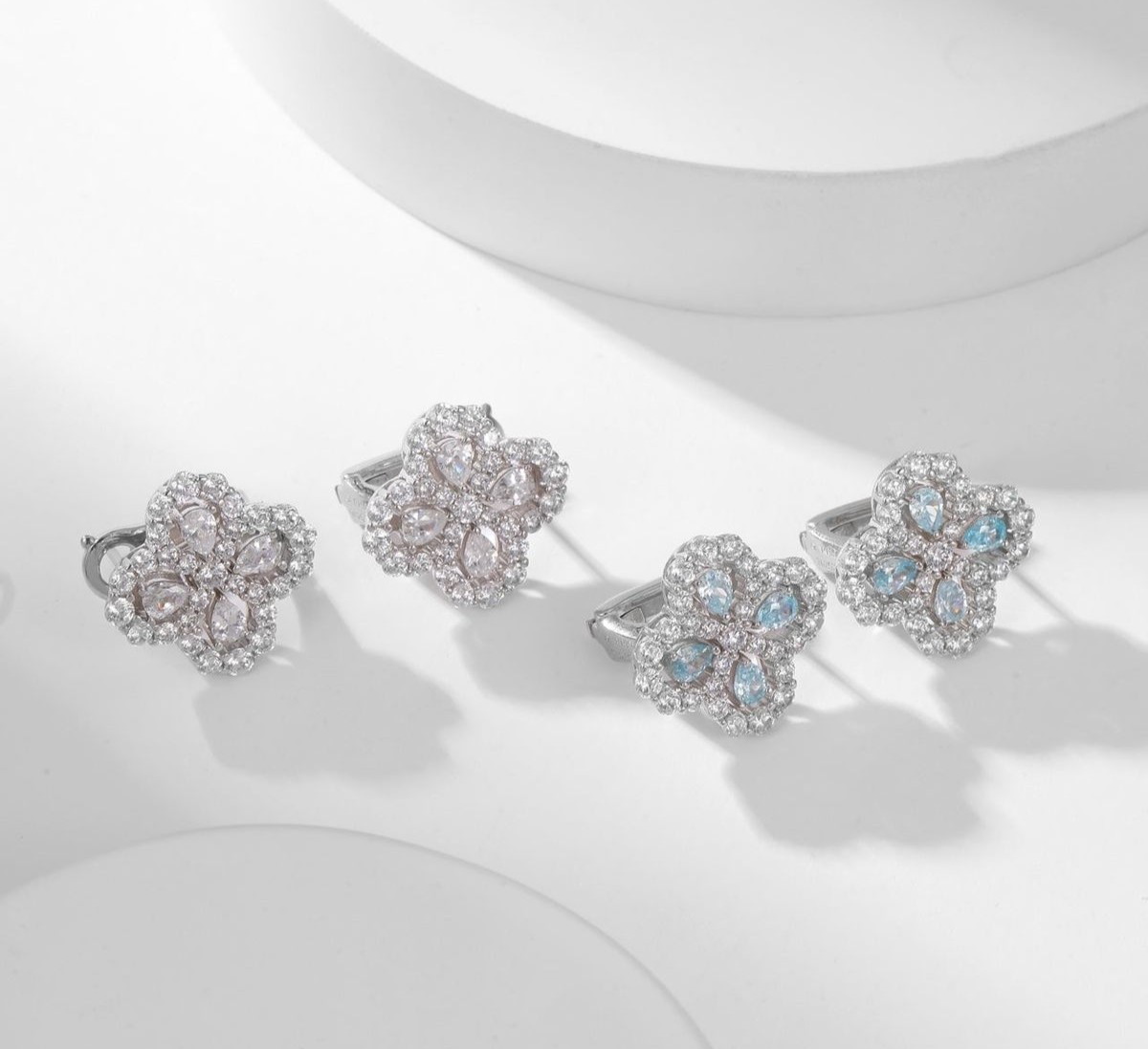 Bông Tai Kim Cương Glosbe & Co