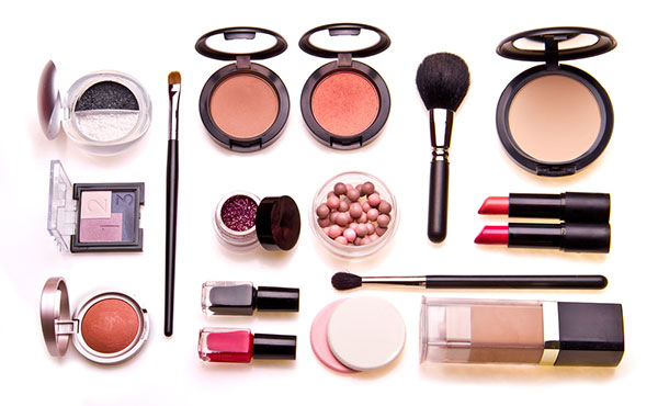 Dụng cụ trang điểm