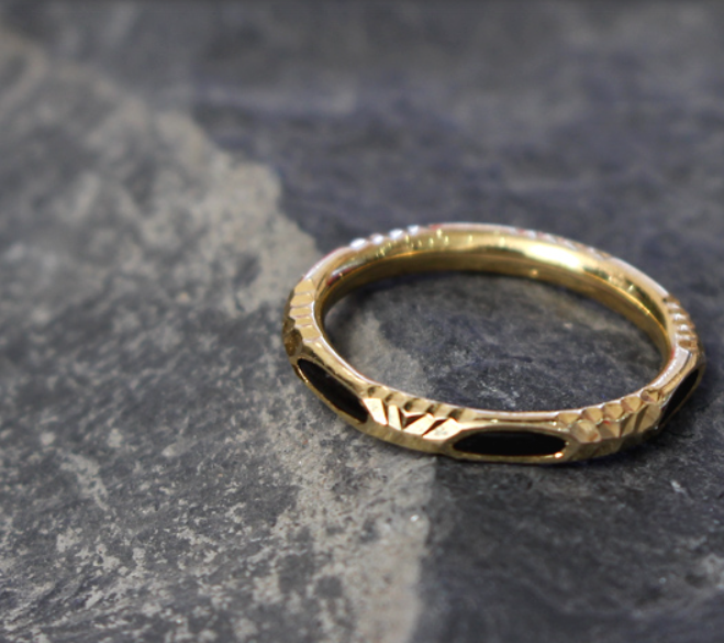 Mẫu nhẫn lông voi 18K