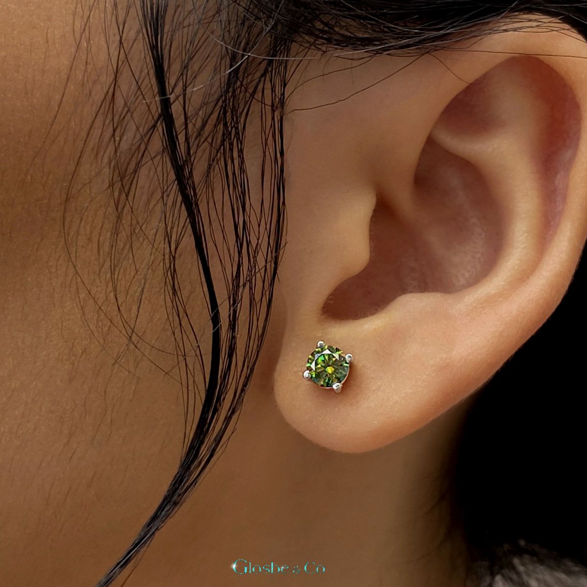 khuyen%20tai%20moisssanite%20green%20_.j