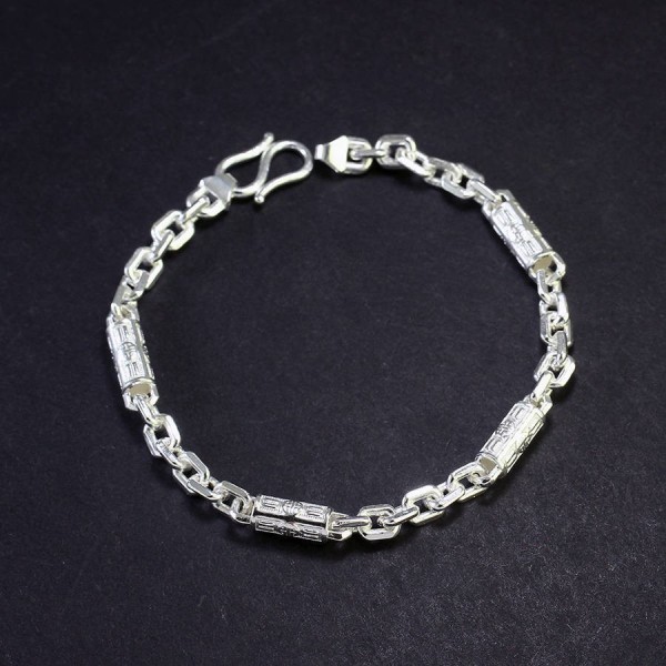 Lắc tay dạng mắt xích