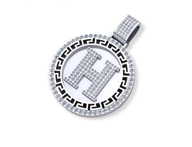 Nên chọn mặt kim cương sang trọng, mạnh mẽ cho dây chuyền nam