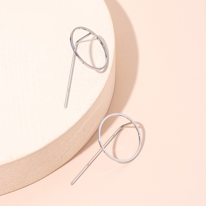 Khuyên tai đẹp cho quý cô cá tính