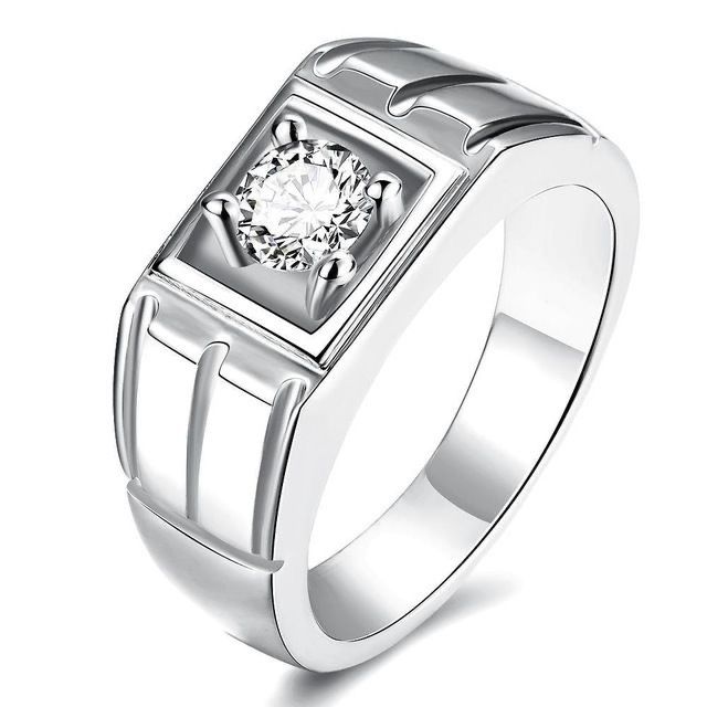 Nhẫn đính kim cương