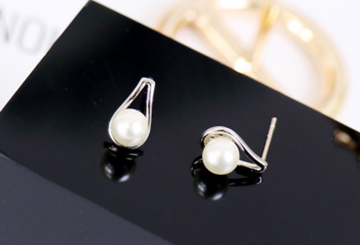 Những mẫu TRANG SỨC nữ phù hợp để ĐI TIỆC thu hút mọi ánh nhìn