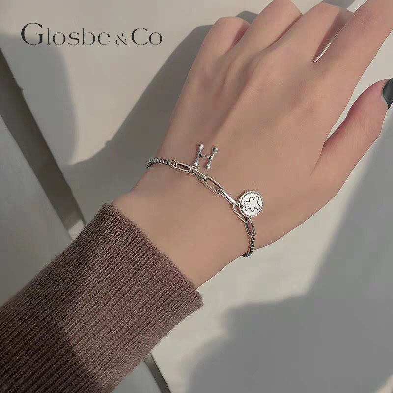 mặc áo dài đeo phụ kiện gì