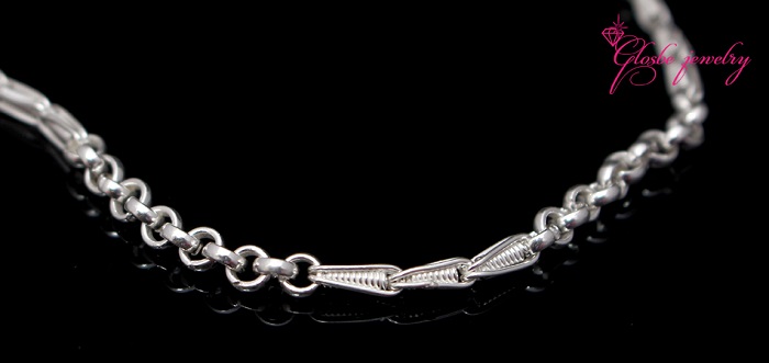 Dây chuyền bạc cho bé trai tăng sức đề kháng cho cơ thể