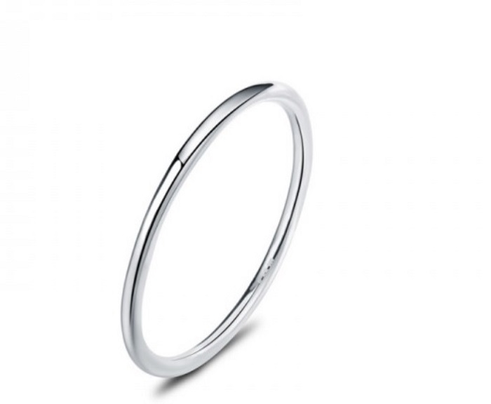 Vòng bạc cho bé trai sơ sinh