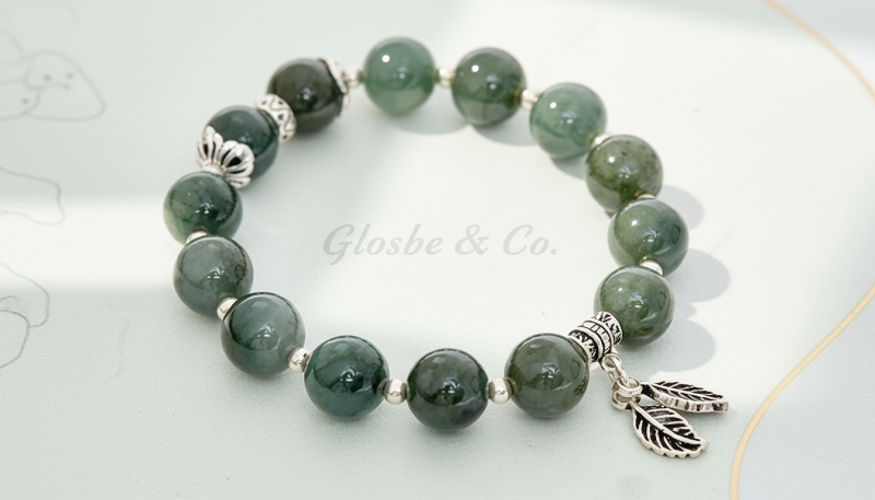 Vòng cẩm thạch phối charm bạc phong thuỷ may mắn