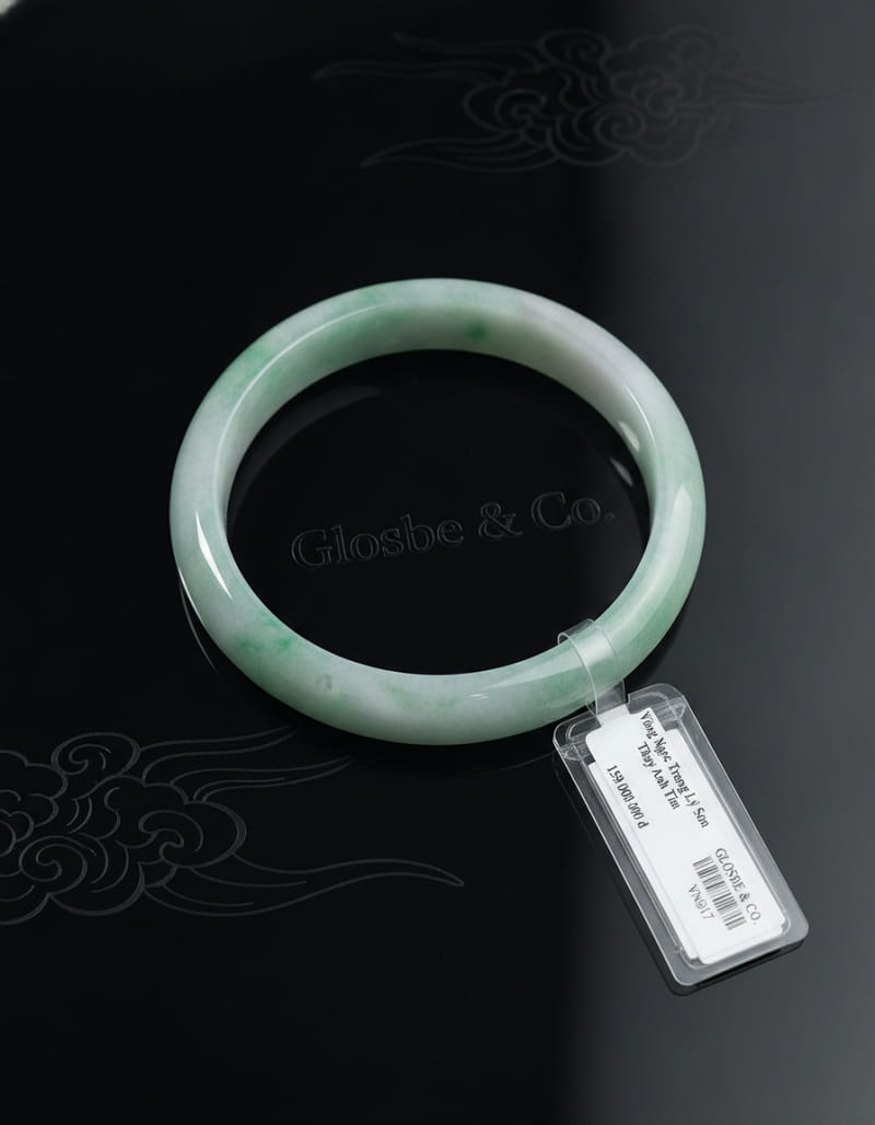 Vòng phỉ thuý tròn trơn cao cấp tại Glosbe & Co.